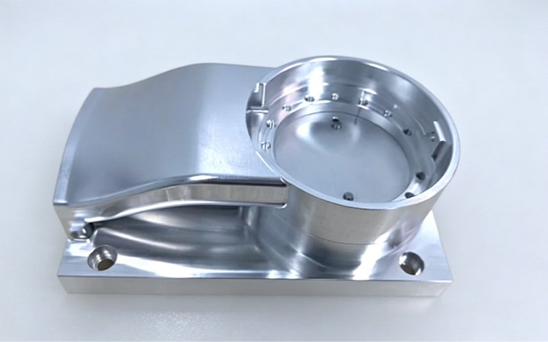 5-axis CNC machined robot joint motor housing in 7075-T6 aluminum, as-machined condition